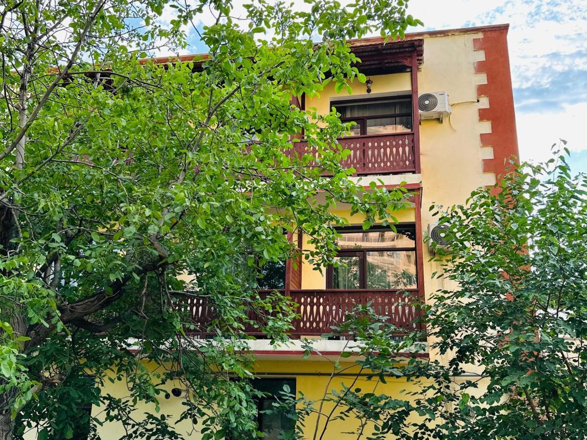 Old Armenia Hotel Yerevan Luaran gambar